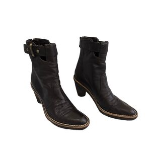 Stuart Weitzman Brown Heeled Ankle Boots
